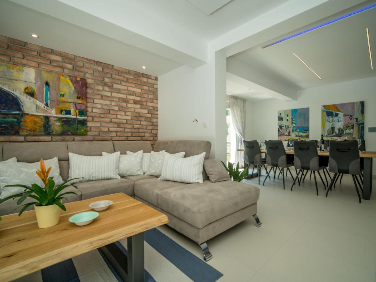 Holiday Home Andela By Interhome Dobrinj 外观 照片